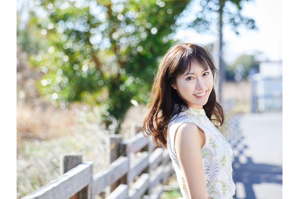 JP Ririko Inumaru 戌丸凛々子 – 現役大手広告代理店OLのグラマラスBODY Vol.1