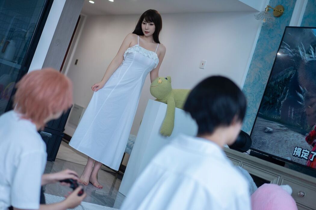 Coser@星澜是澜澜叫澜妹呀 – 哥哥的朋友 Part1