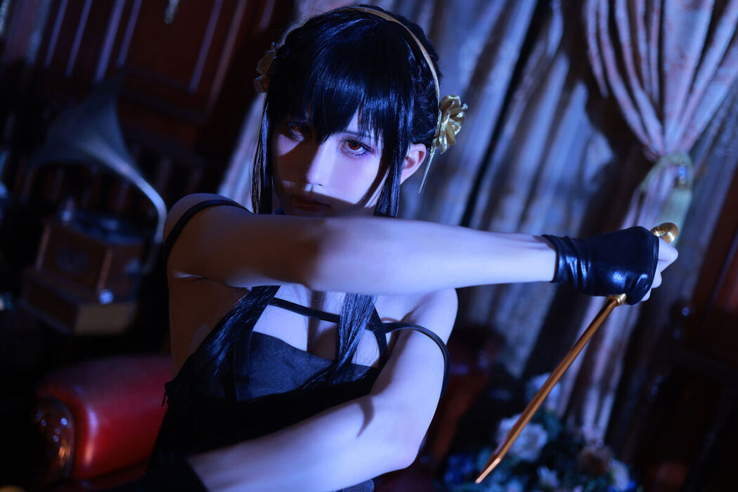 Coser@桜满三时 – 约尔礼服