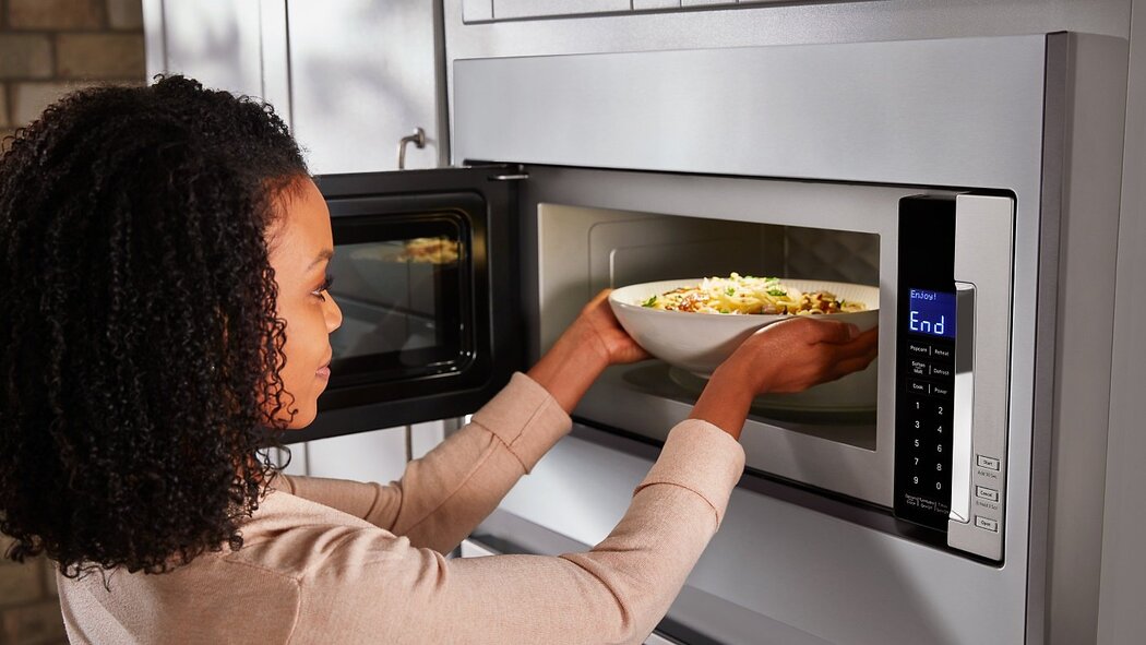 Microwave Oven