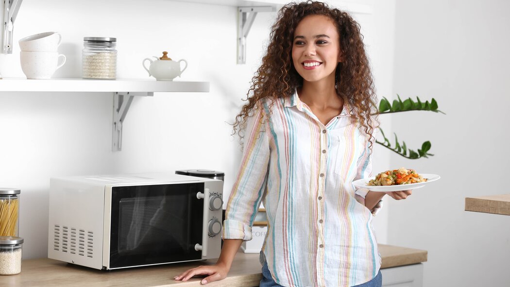 Microwave Oven
