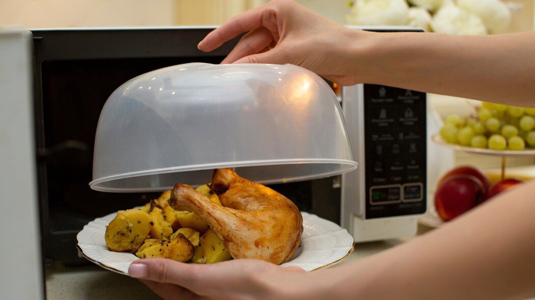Microwave Oven