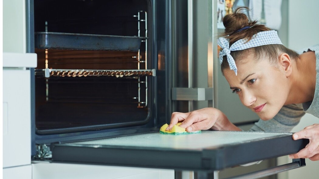 Microwave Oven