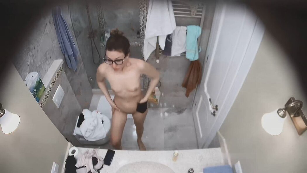 Voyeur House Mature