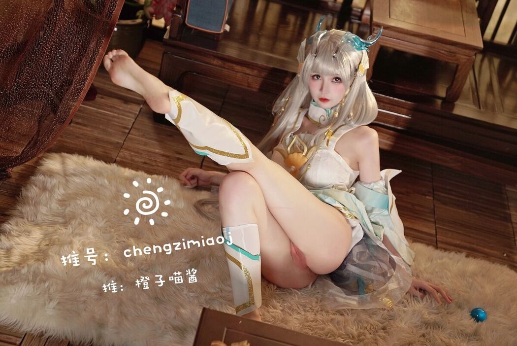 Coser@橙子喵酱 – 稀有露脸 曼妙玲珑少女 Part08