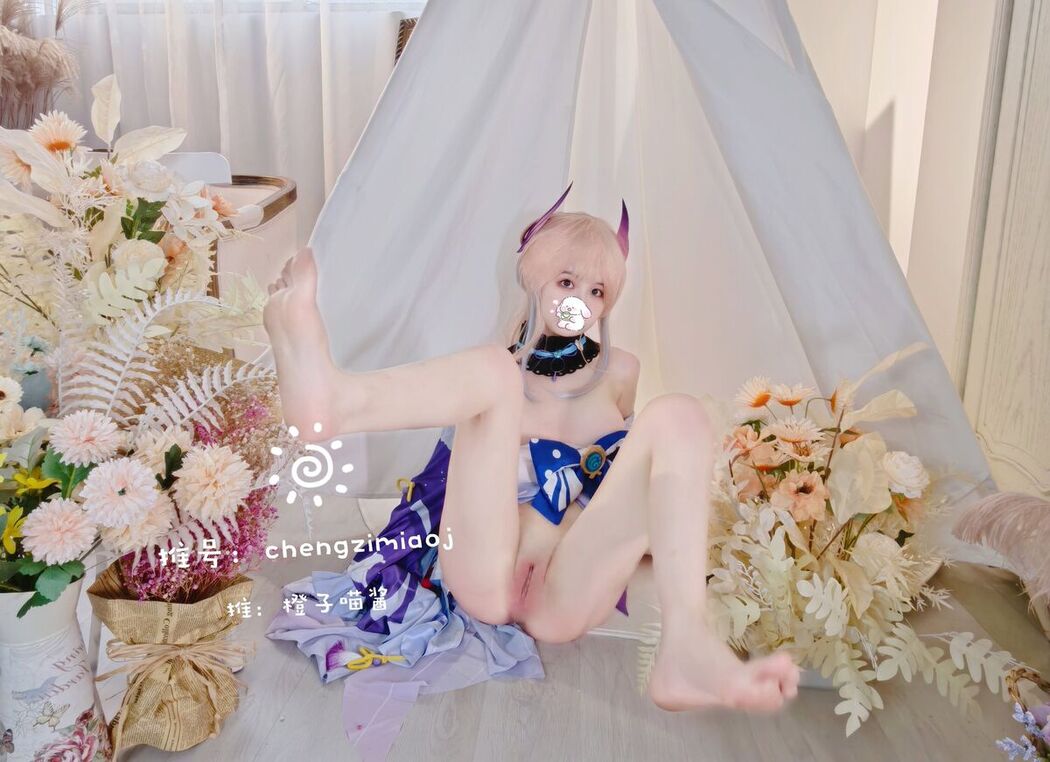 Coser@橙子喵酱 – 稀有露脸 曼妙玲珑少女 Part01