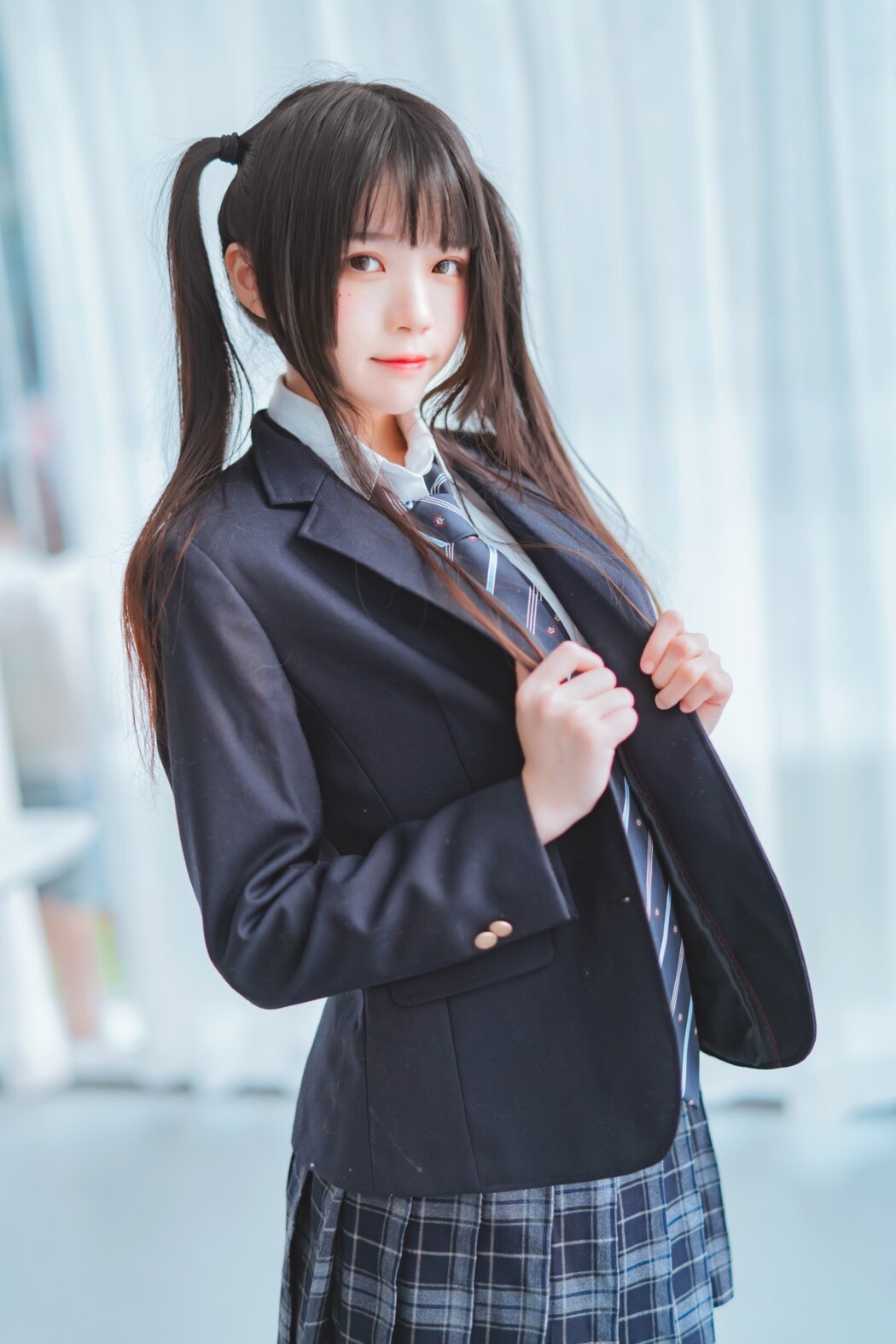 YiTuYu艺图语 Vol.1183 Cherry Meow