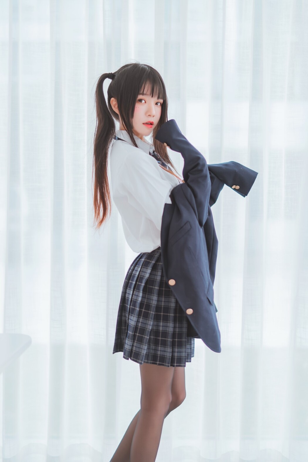 YiTuYu艺图语 Vol.1183 Cherry Meow