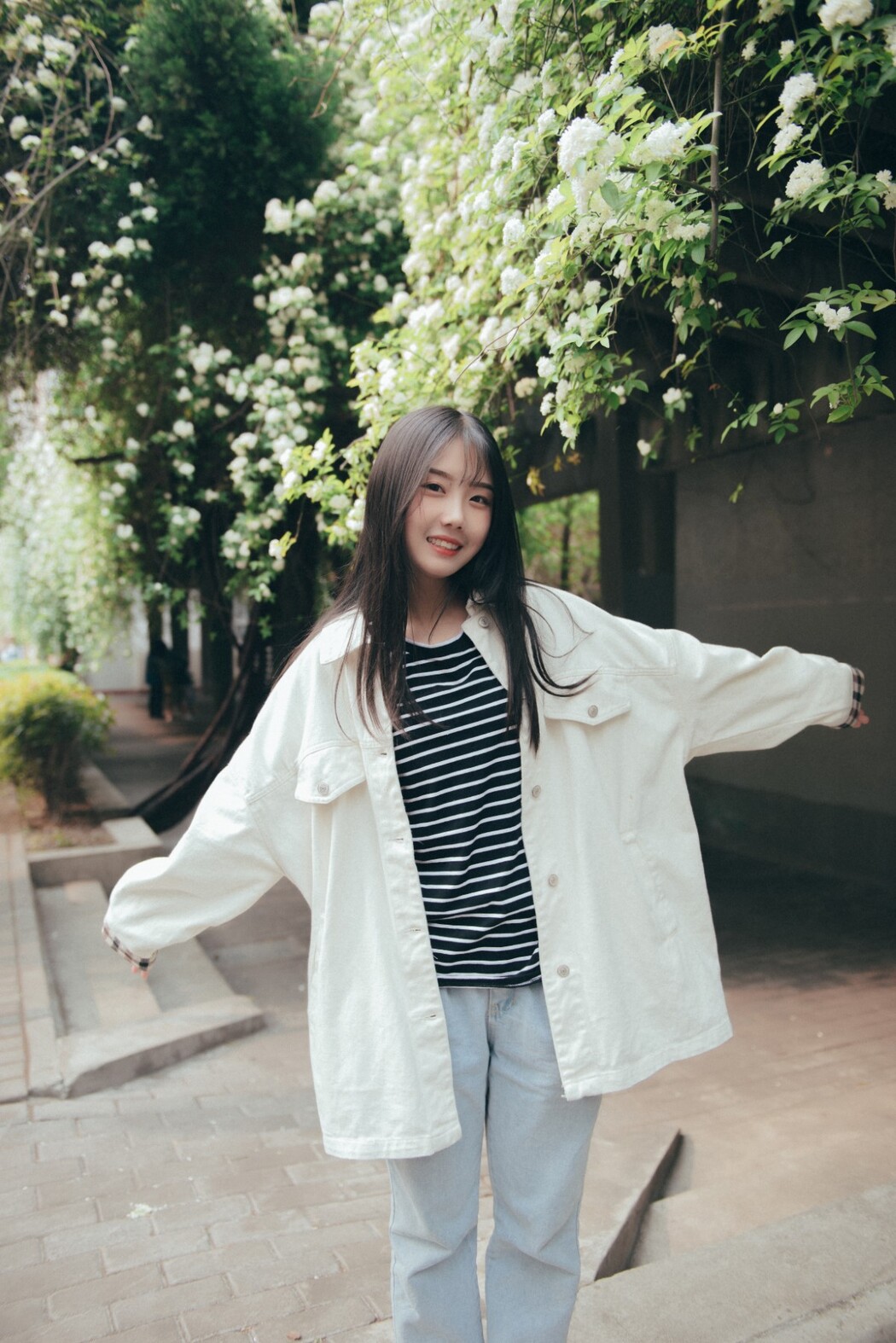 YiTuYu艺图语 Vol.1137 Zi Qing