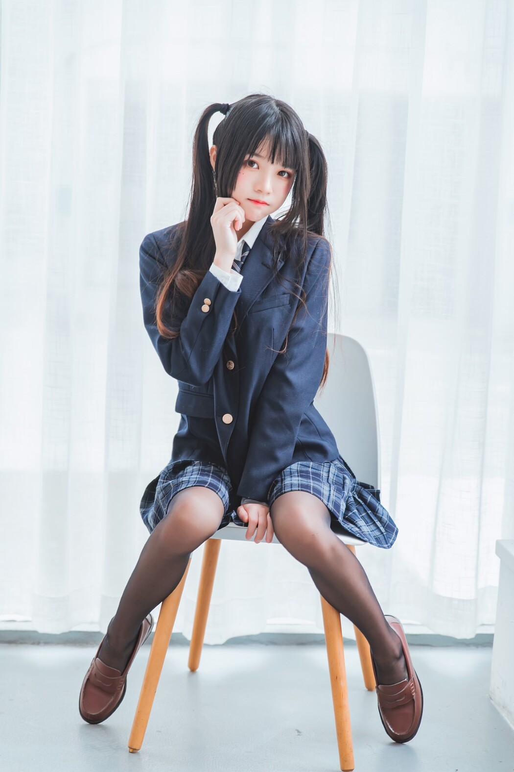 YiTuYu艺图语 Vol.1183 Cherry Meow