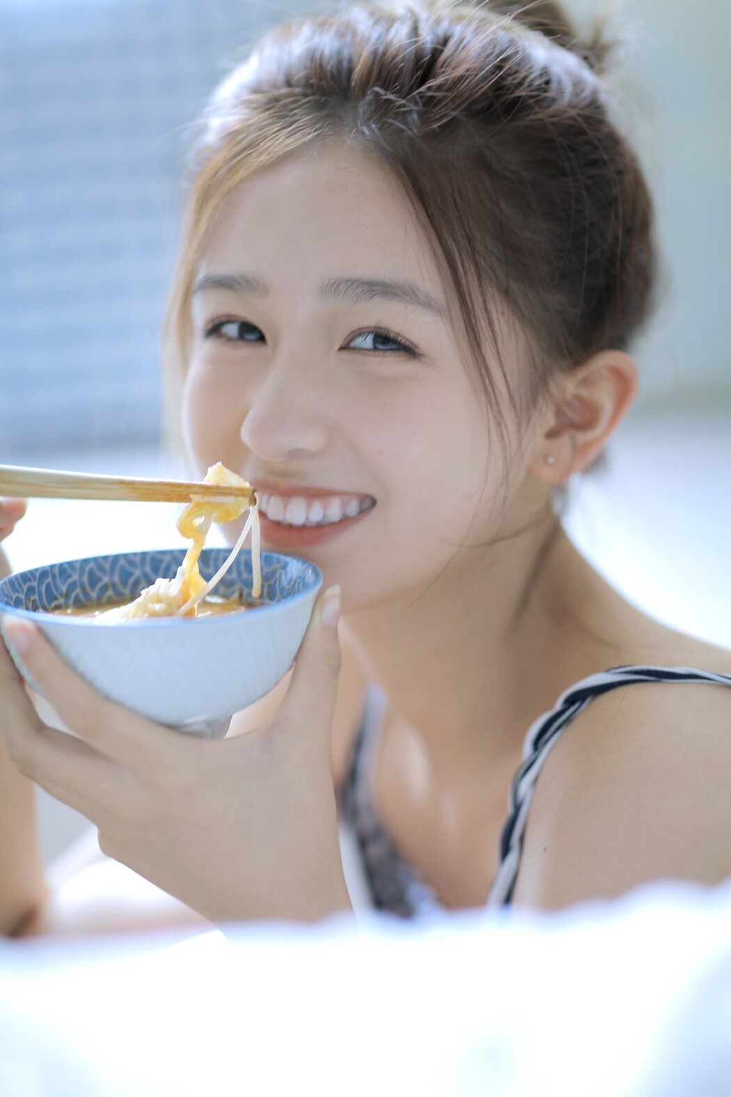 YiTuYu艺图语 Vol.1158 Rui Qiu De Kuai Le Ren Sheng