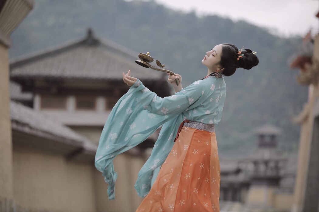 YiTuYu艺图语 Vol.1121 Qiu Da Da