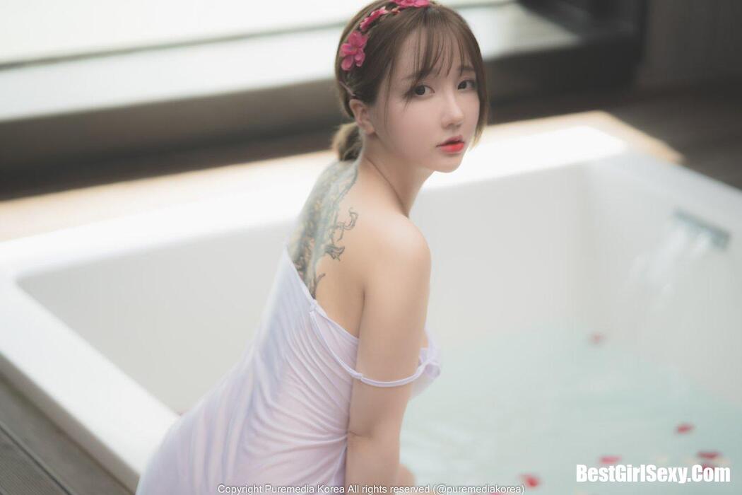 PureMedia Vol.95 Son Ye-Eun