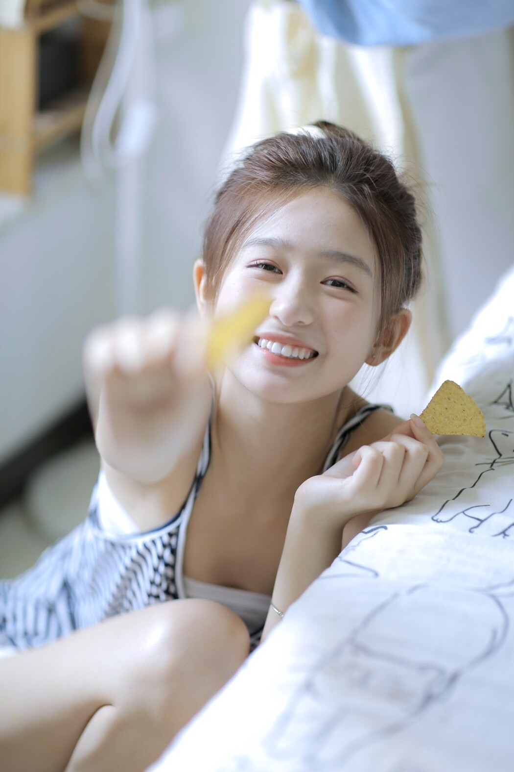 YiTuYu艺图语 Vol.1158 Rui Qiu De Kuai Le Ren Sheng