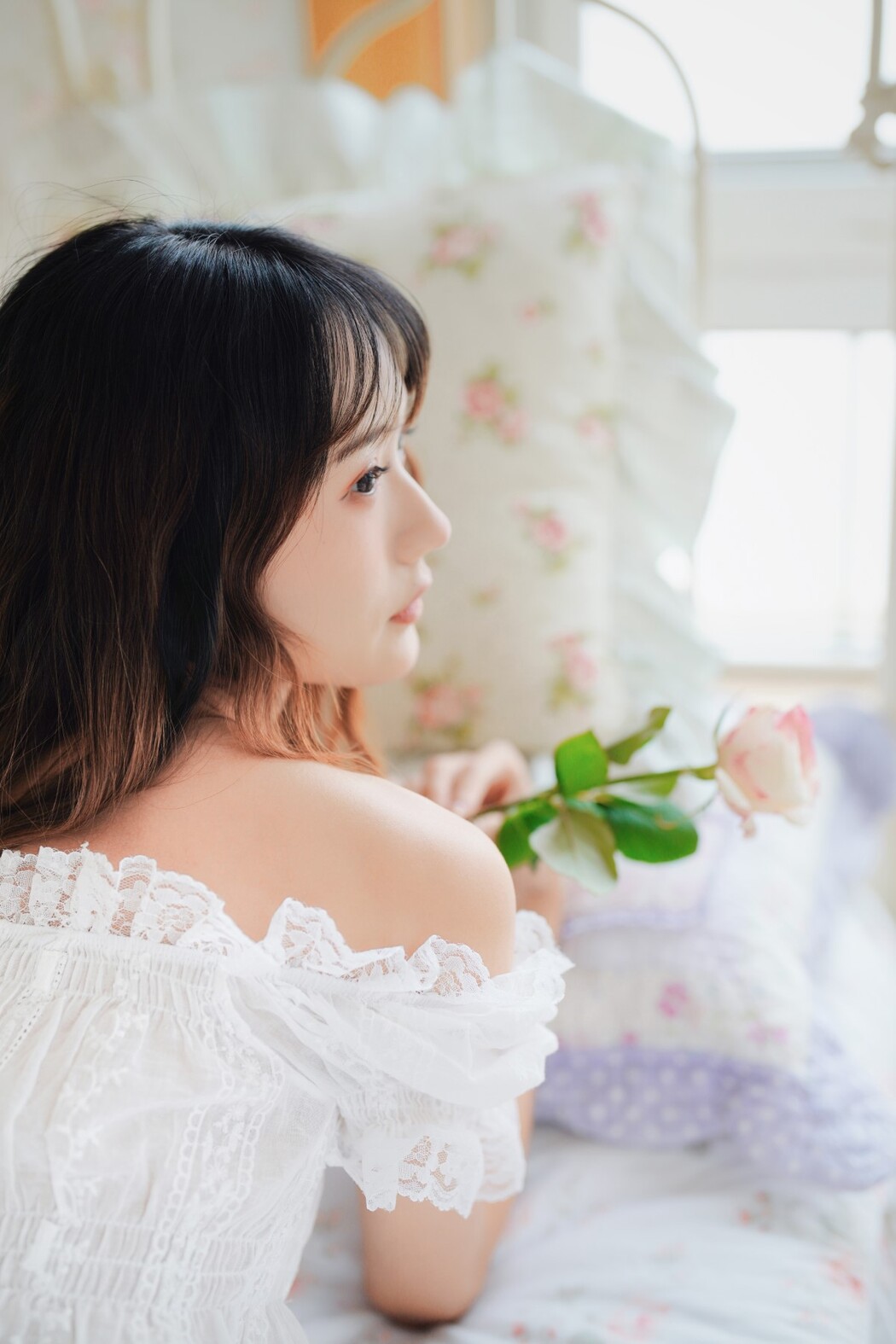YiTuYu艺图语 Vol.1154 Tu Zi Zzz Bu Chi Hu Luo Bo