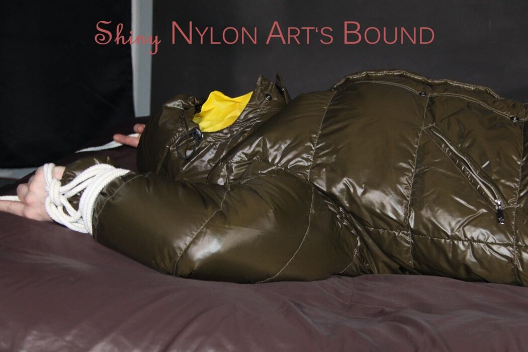 DOWN JACKET PORN