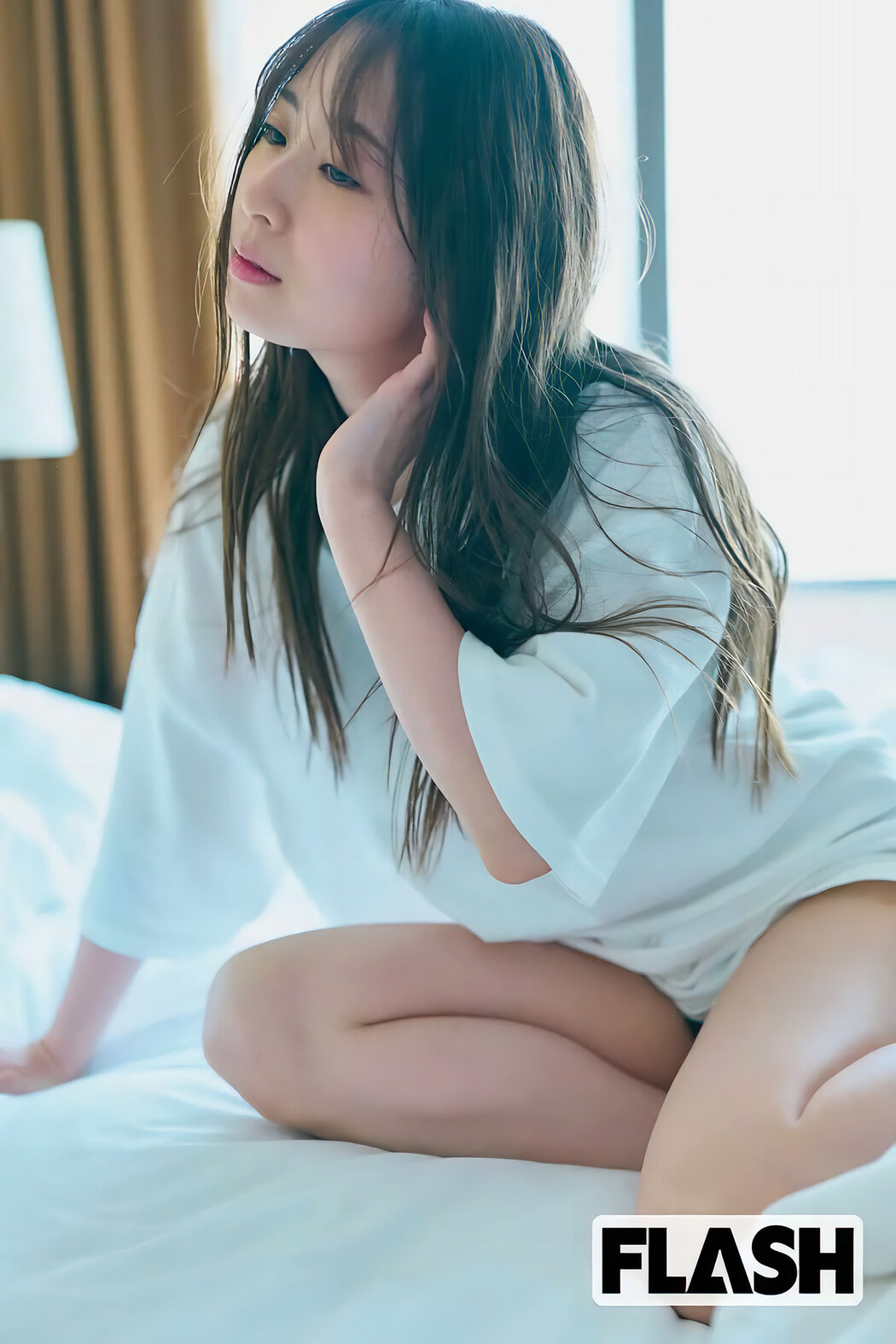 高柳明音・岡田結実, FLASH 2025.04.01 (フラッシュ 2025年4月1日号)