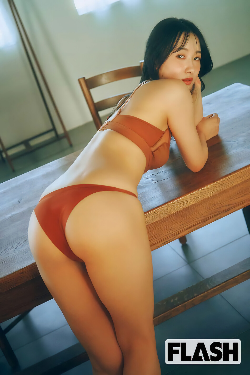 桐原美月・辻優衣, FLASH 2025.04.01 (フラッシュ 2025年4月1日号)