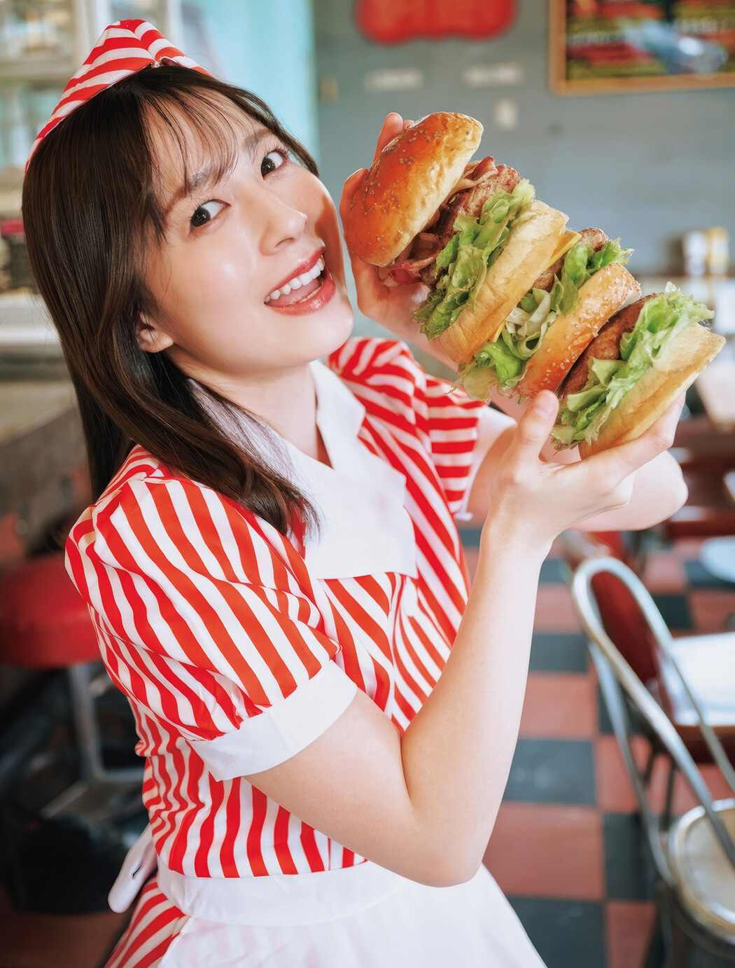 佐々木優佳里 瀬戸みるか, Weekly SPA! 2025.01.28 (週刊SPA! 2025年1月28日号)