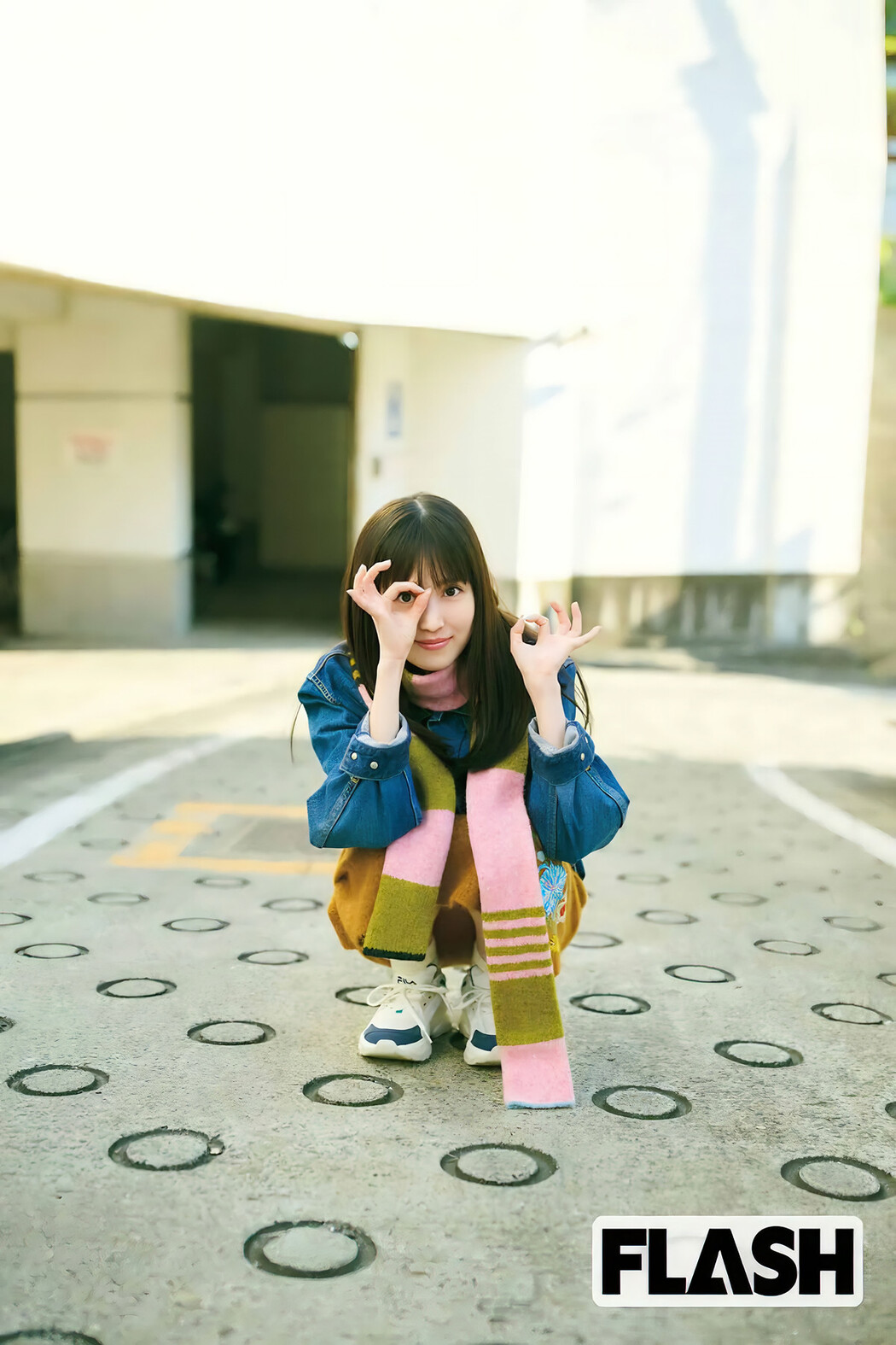 松本日向・福本莉子, FLASH 2025.04.01 (フラッシュ 2025年4月1日号)