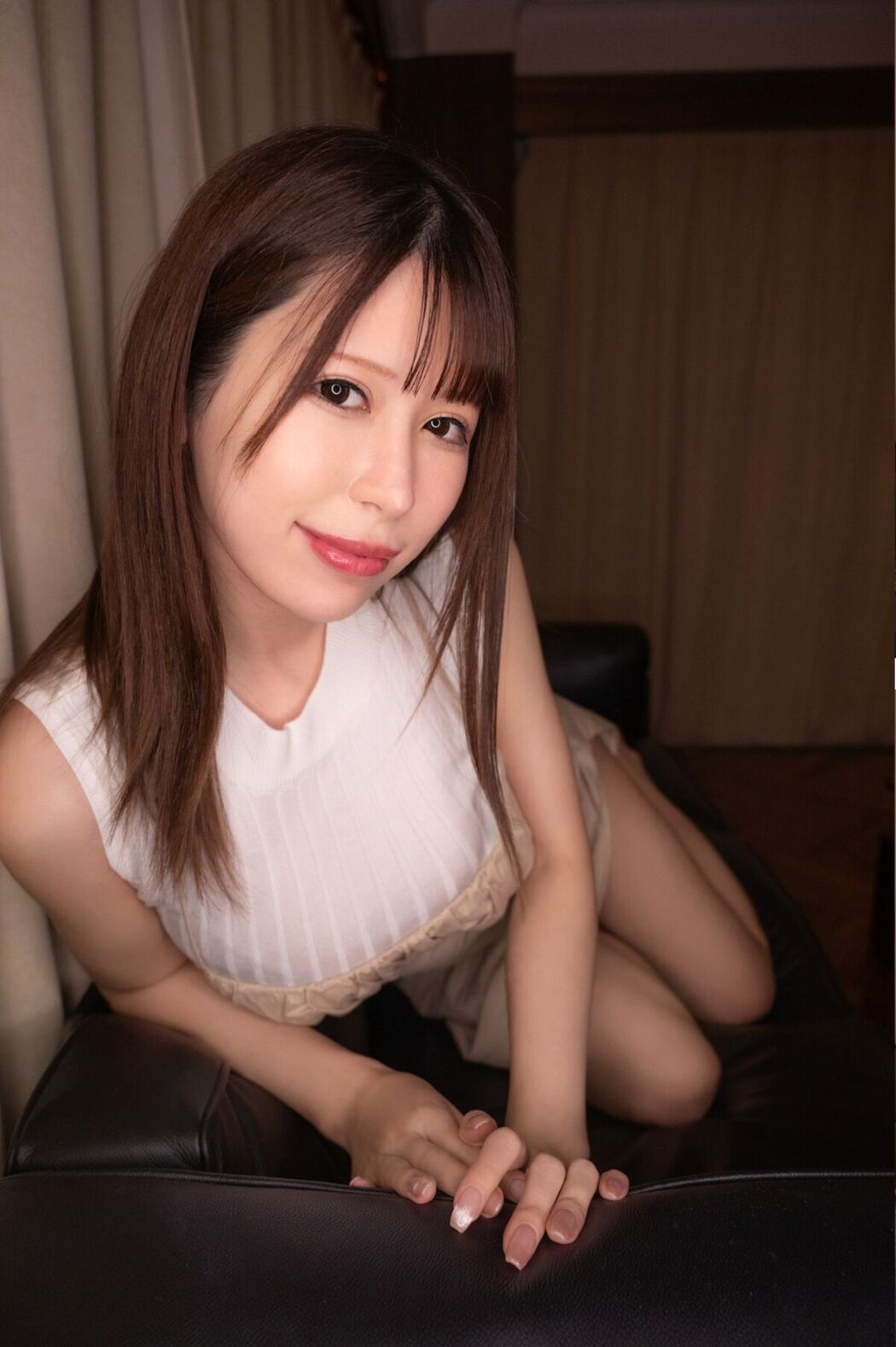 JP Shiiba Mikuru 有岡みう – 木漏れ日の中で