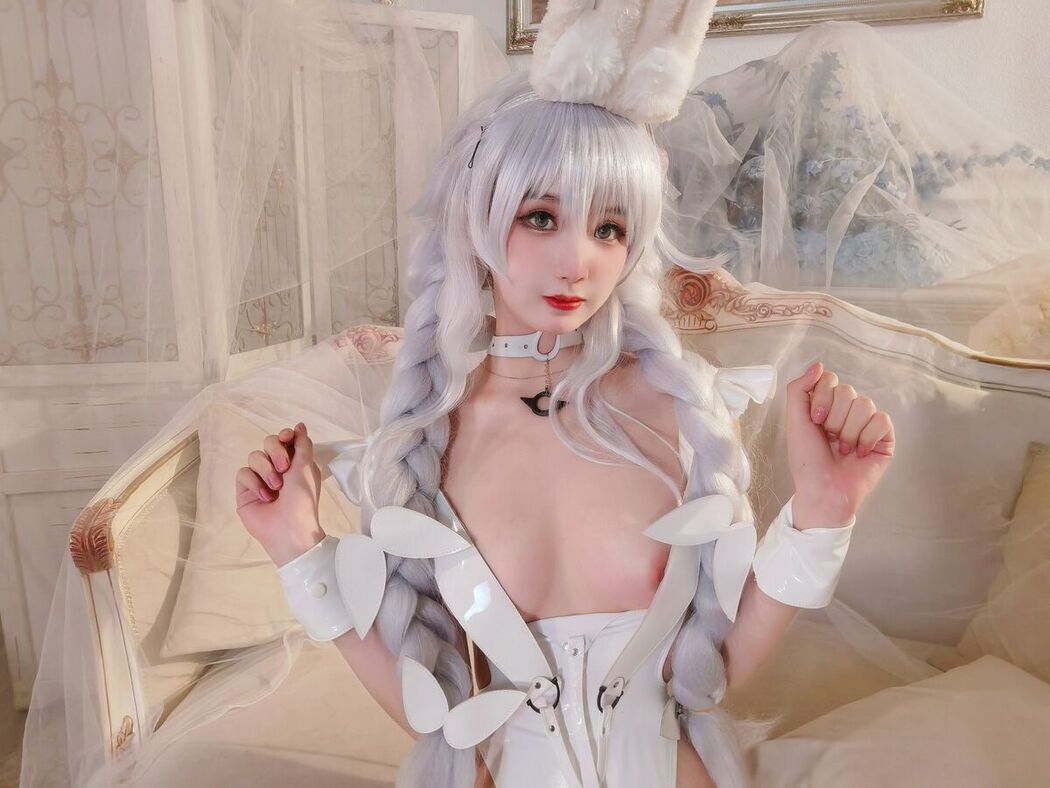 Coser@橙子喵酱 – 稀有露脸 曼妙玲珑少女 Part10