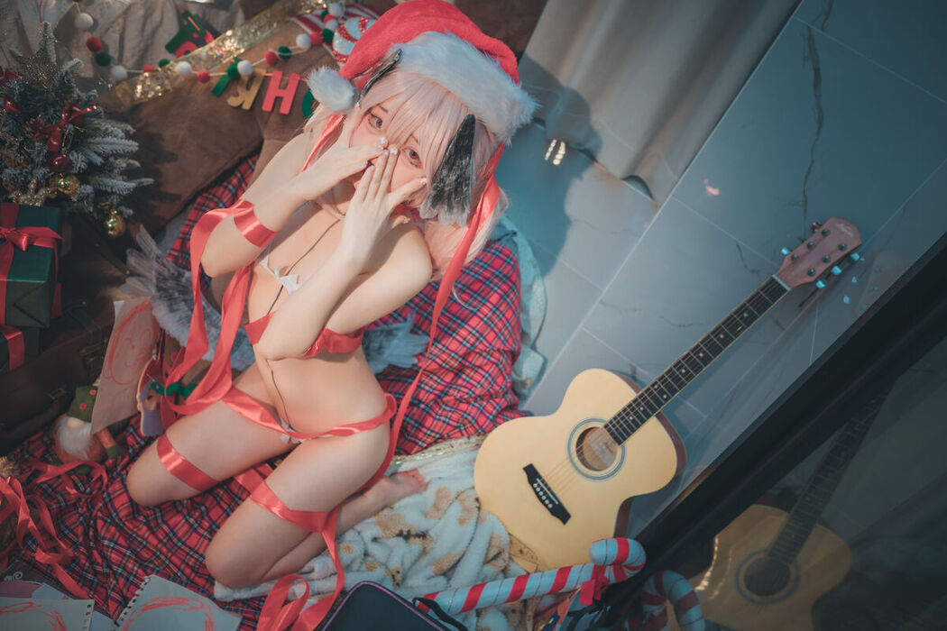 Coser@神沢永莉 – 请签收小春的礼物