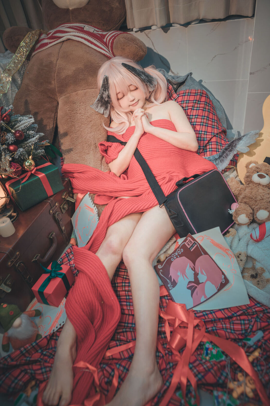 Coser@神沢永莉 – 请签收小春的礼物