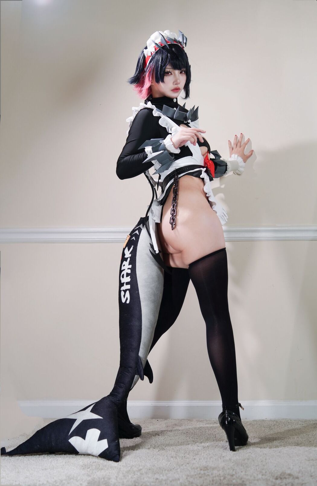 Coser@狐洛洛子 &#8211; 鲨鱼妹 女仆
