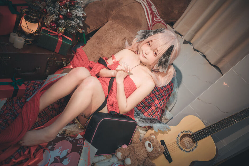 Coser@神沢永莉 – 请签收小春的礼物