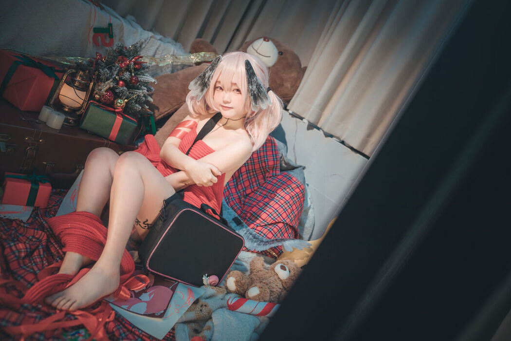 Coser@神沢永莉 – 请签收小春的礼物