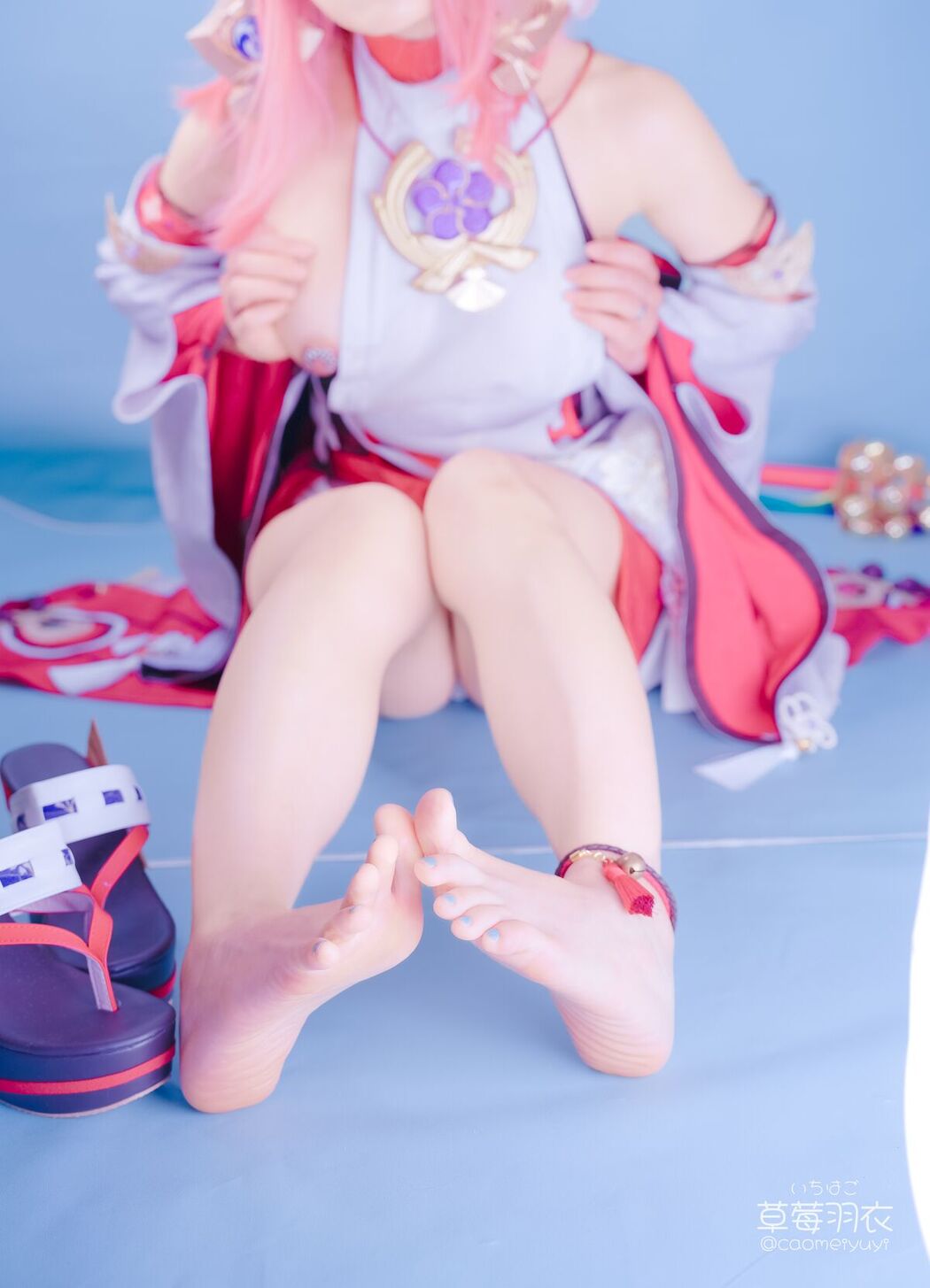 Coser@草莓羽衣 – 狐色の独楽吟宴