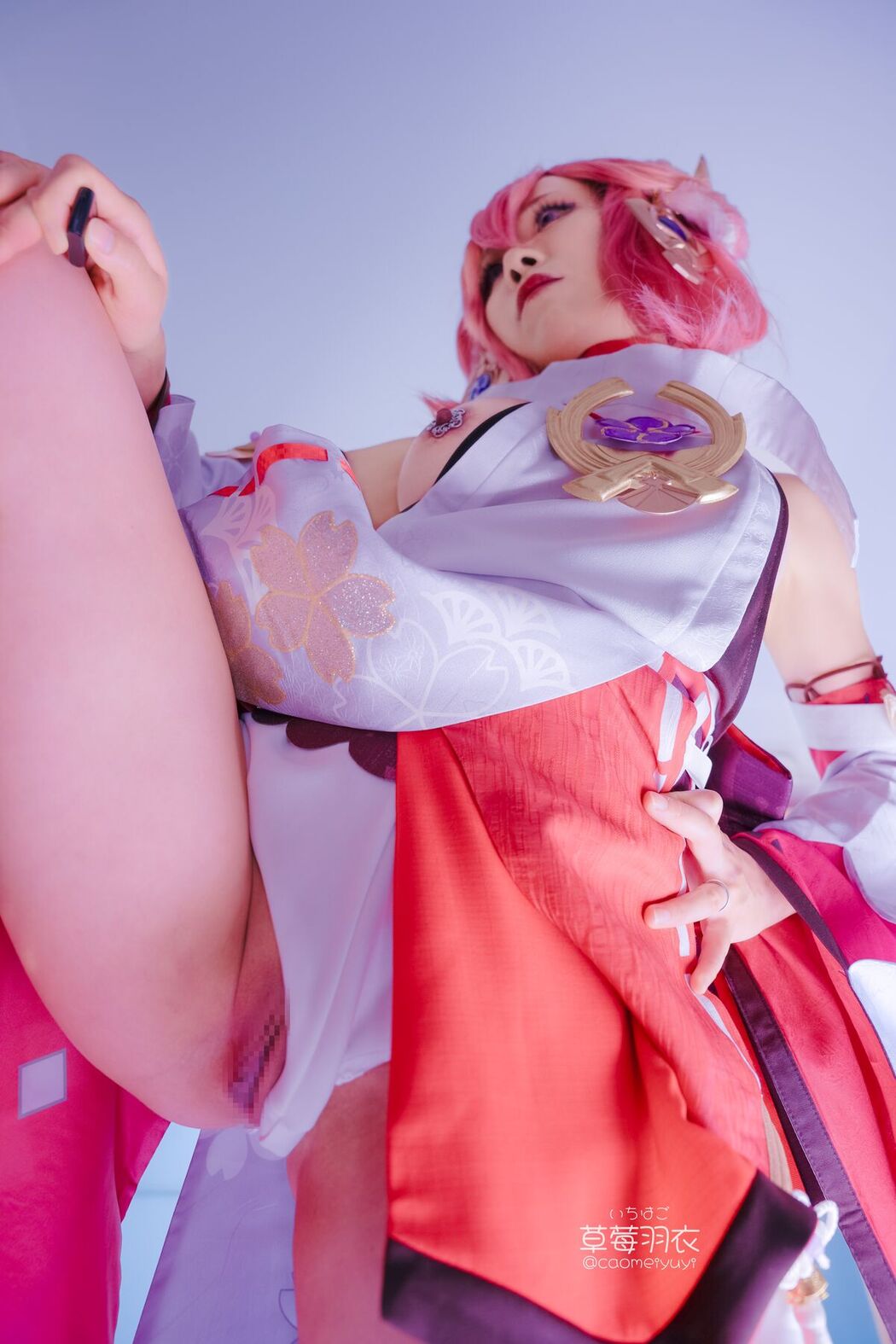 Coser@草莓羽衣 – 狐色の独楽吟宴