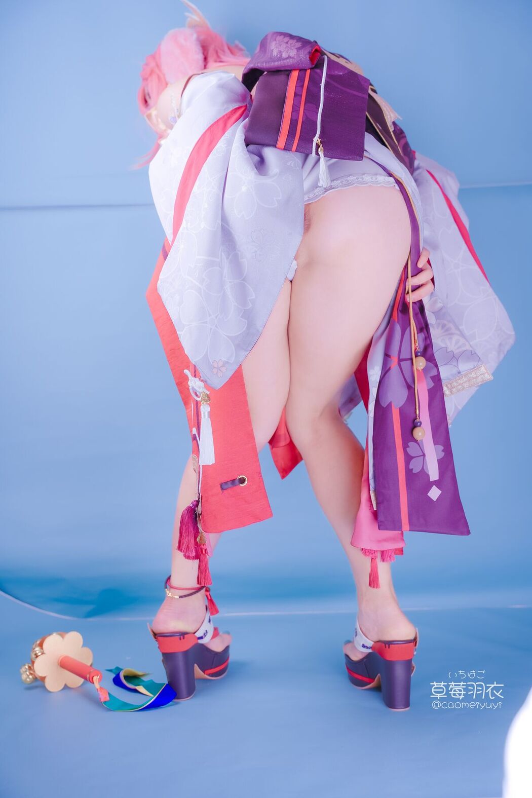 Coser@草莓羽衣 – 狐色の独楽吟宴