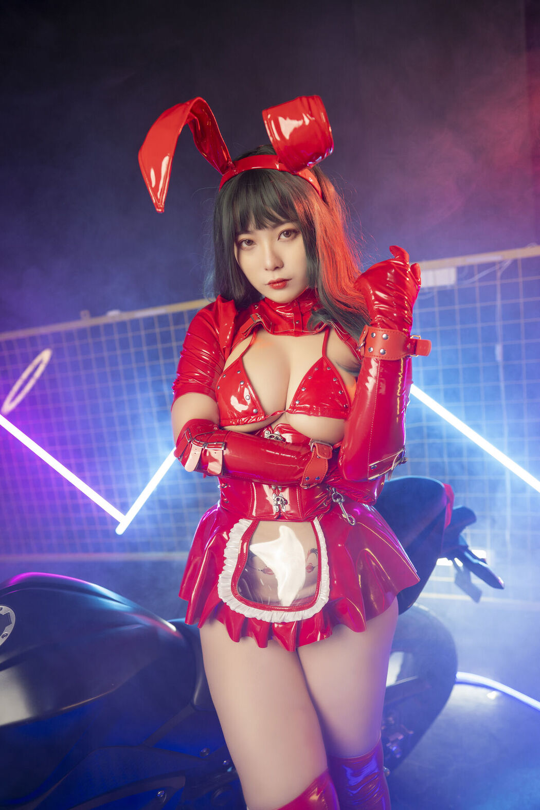 Coser@珟_珏Dita – 暗黑兔女郎