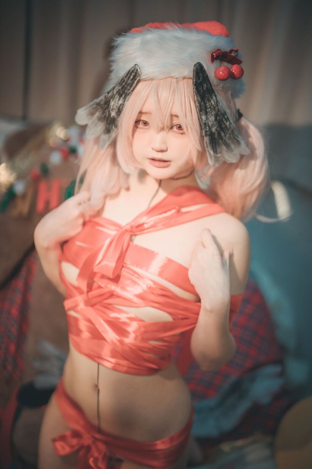 Coser@神沢永莉 – 请签收小春的礼物