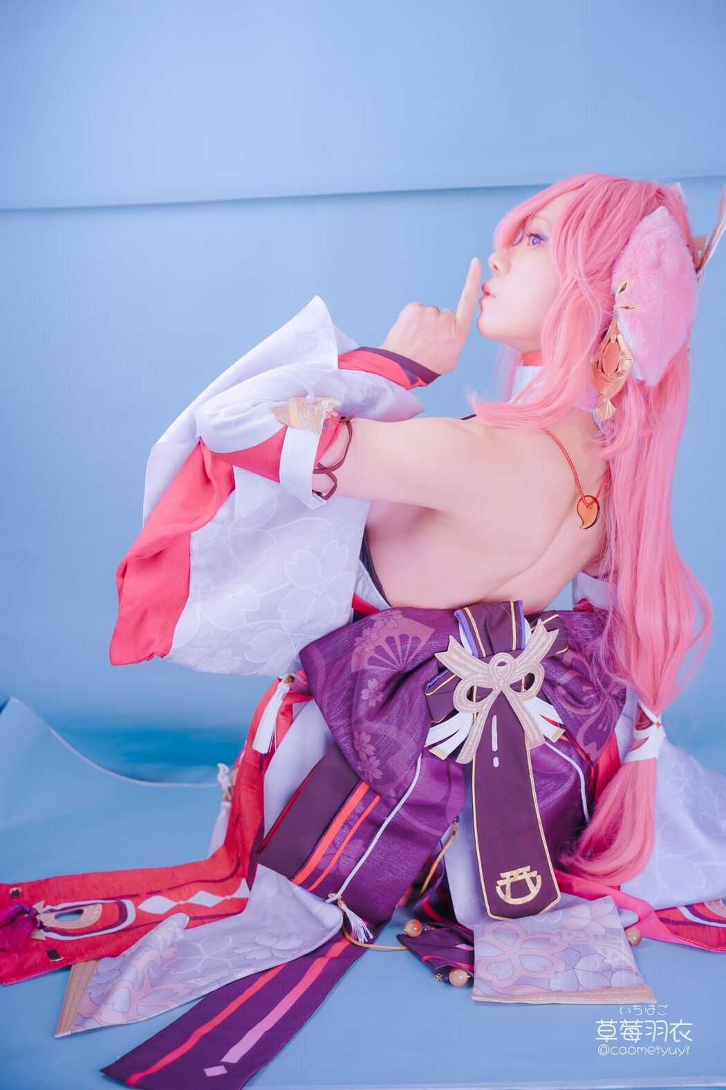 Coser@草莓羽衣 – 狐色の独楽吟宴