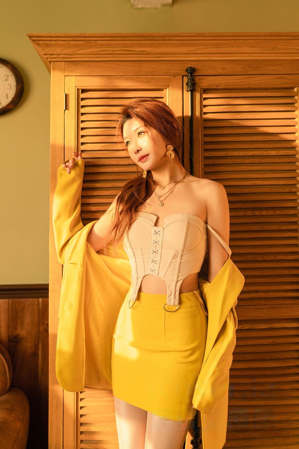 Coser@源纱希喵喵喵 – 女上司的休憩时光