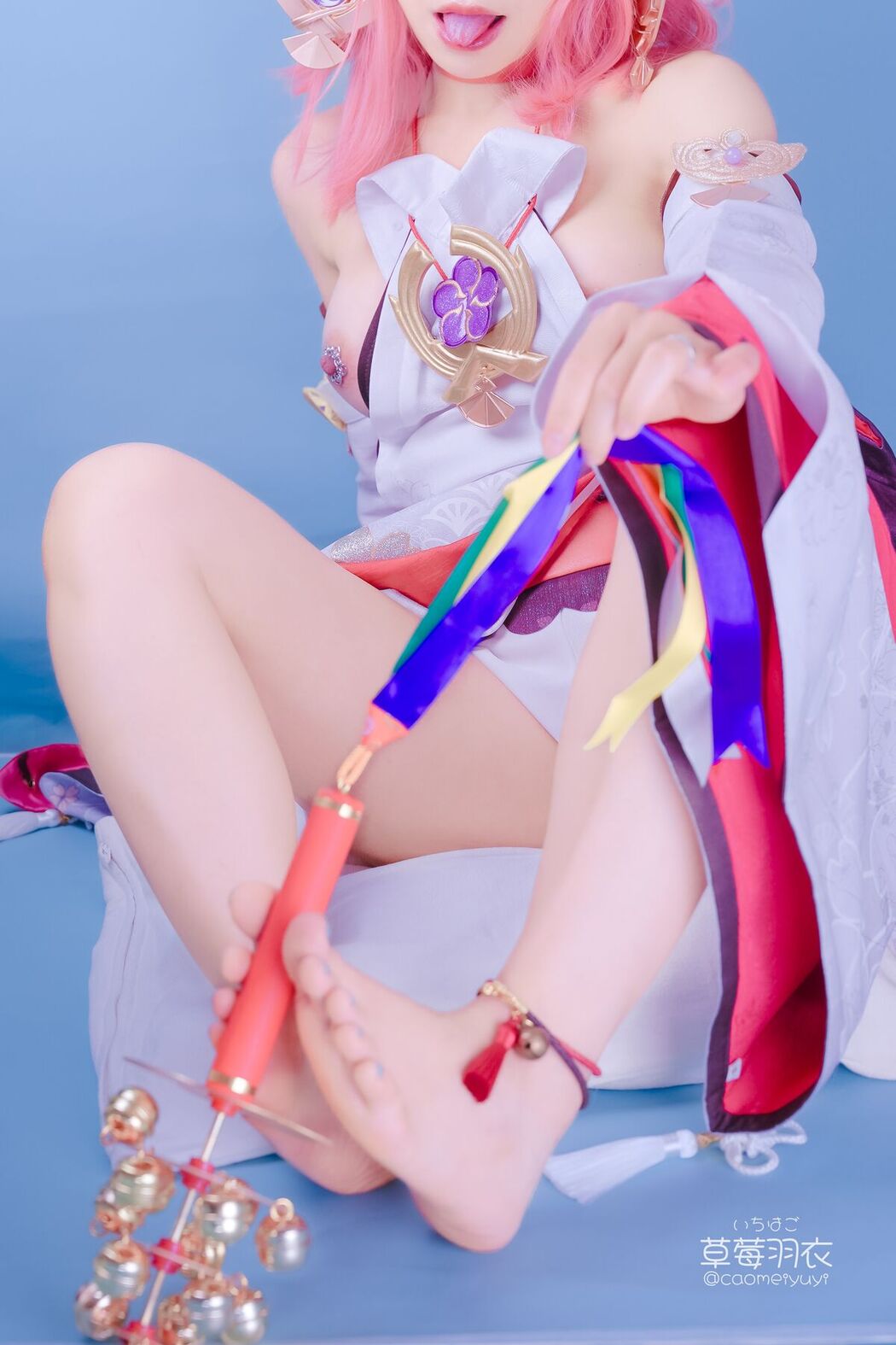 Coser@草莓羽衣 – 狐色の独楽吟宴