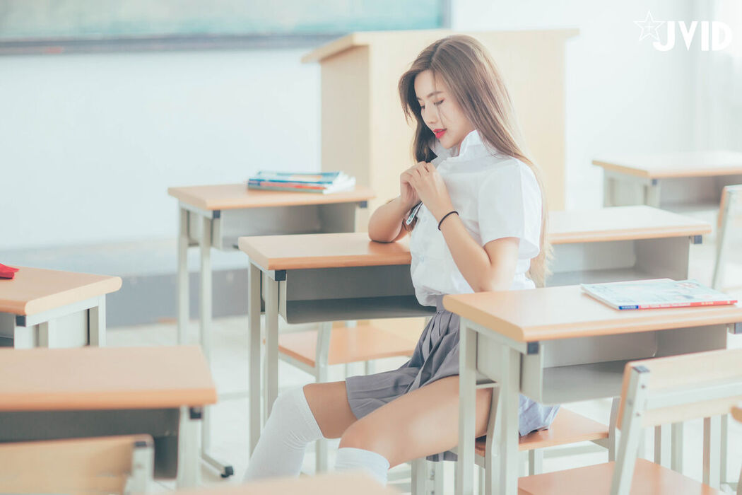 JVID Mu Mu Sen 木木森 – 直擊教室没人 放課後特别授課 美巨乳の健康教育 全裸性感誘惑 Part1