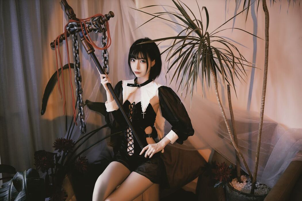 Coser@许岚lan – 修女创作