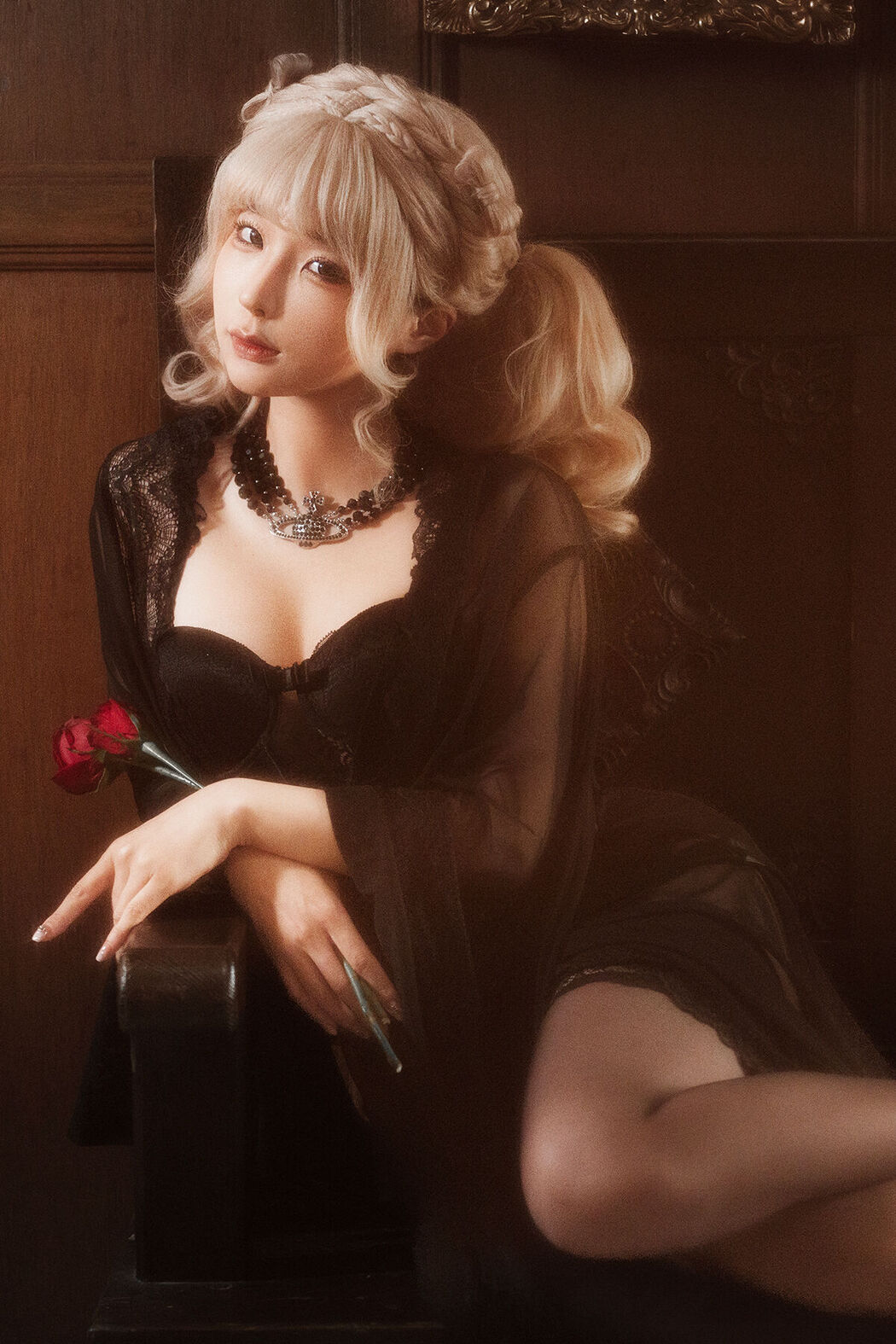 Coser@蠢沫沫 Chunmomo – 黑红纱裙 Cover Photo