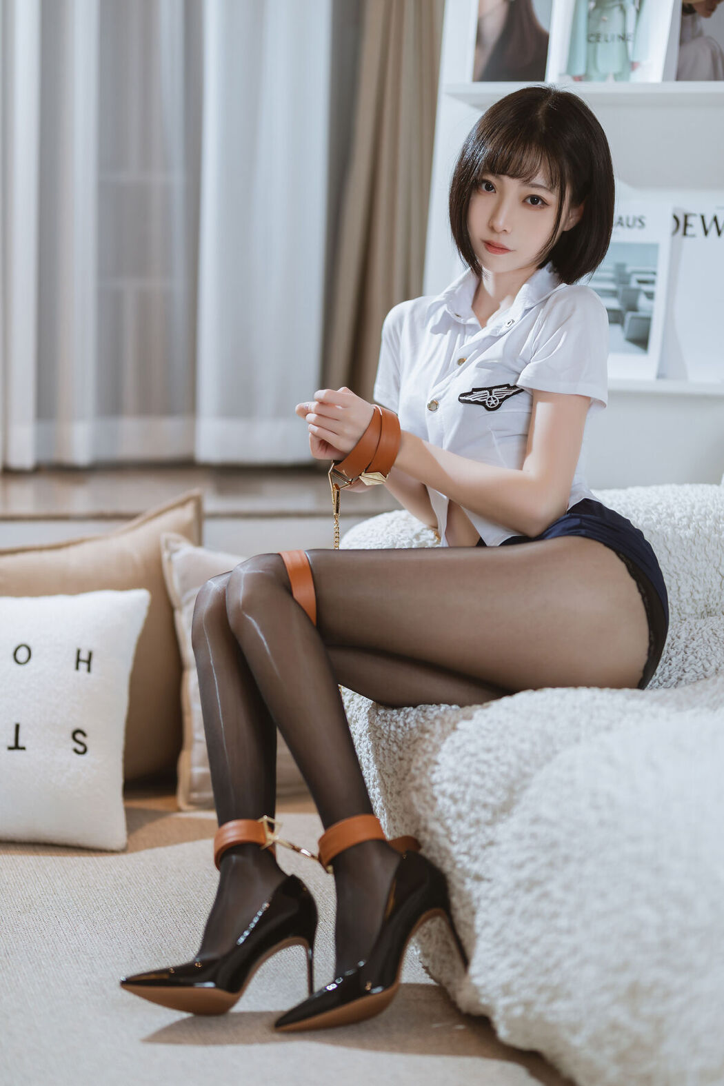 Coser@许岚lan – 束缚黑丝
