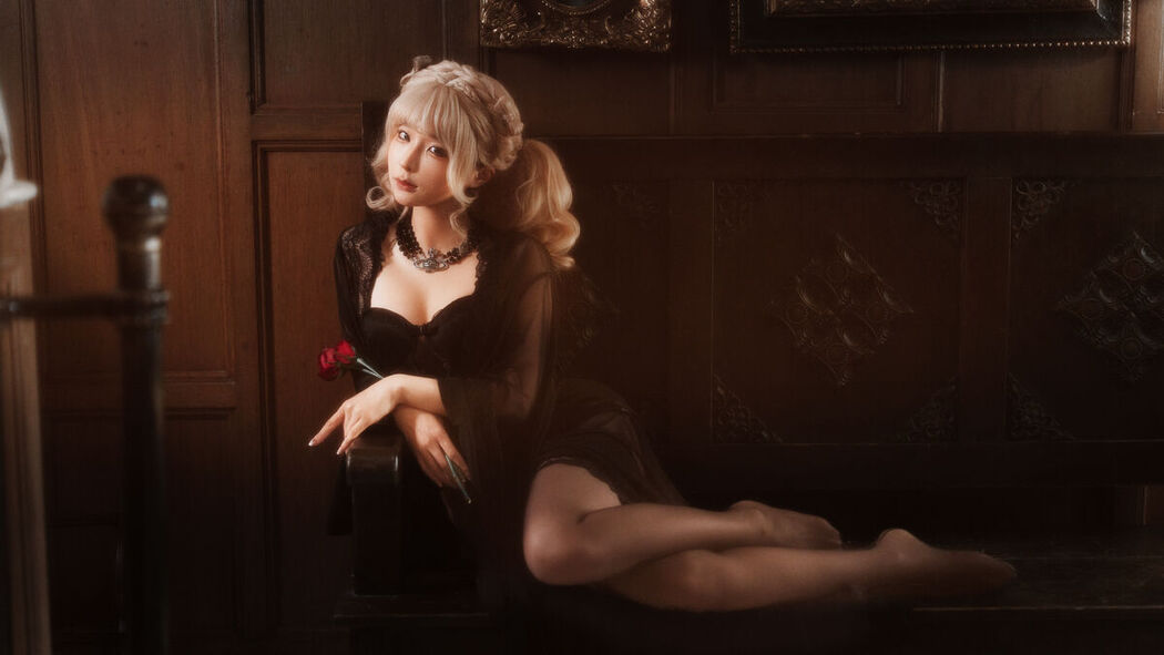 Coser@蠢沫沫 Chunmomo – 黑红纱裙