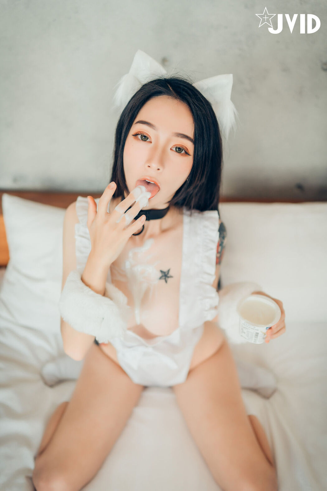 JVID Piao Piao 飘飘 &#8211; 猫娘女友 &#8211; 全真空死库水女仆 &#8211; 足控 &#8211; 激凸透点 Part1