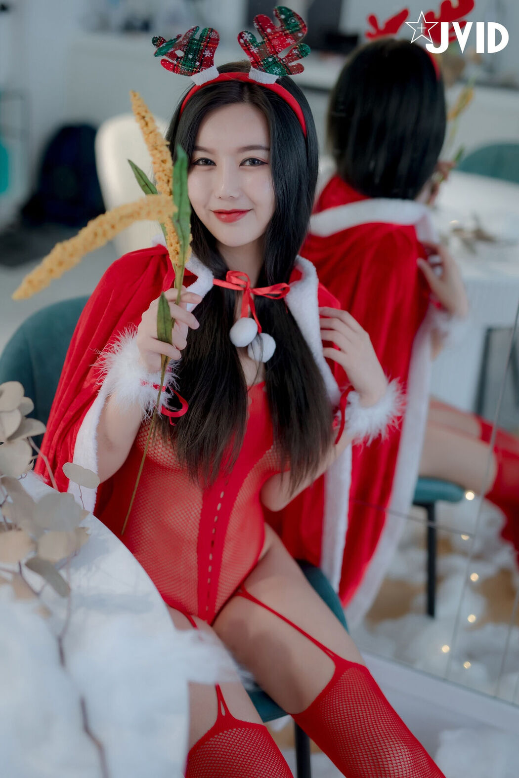 JVID Mu Mu Sen 木木森 – 性感聖誕派對木木森超性感 Part5