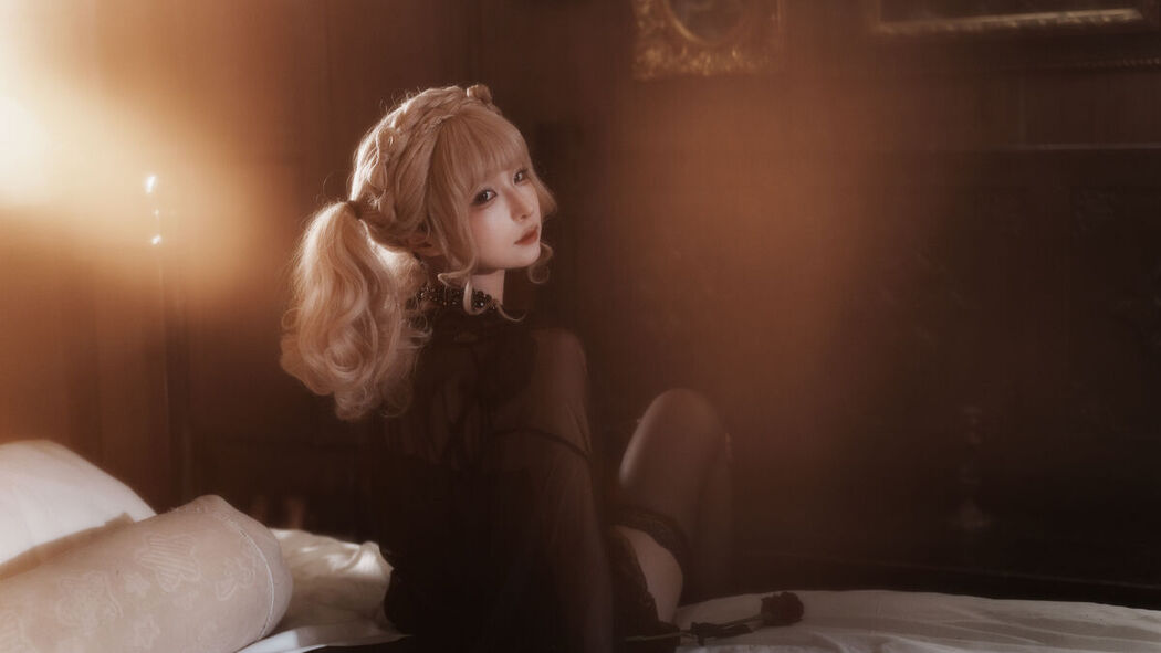 Coser@蠢沫沫 Chunmomo – 黑红纱裙