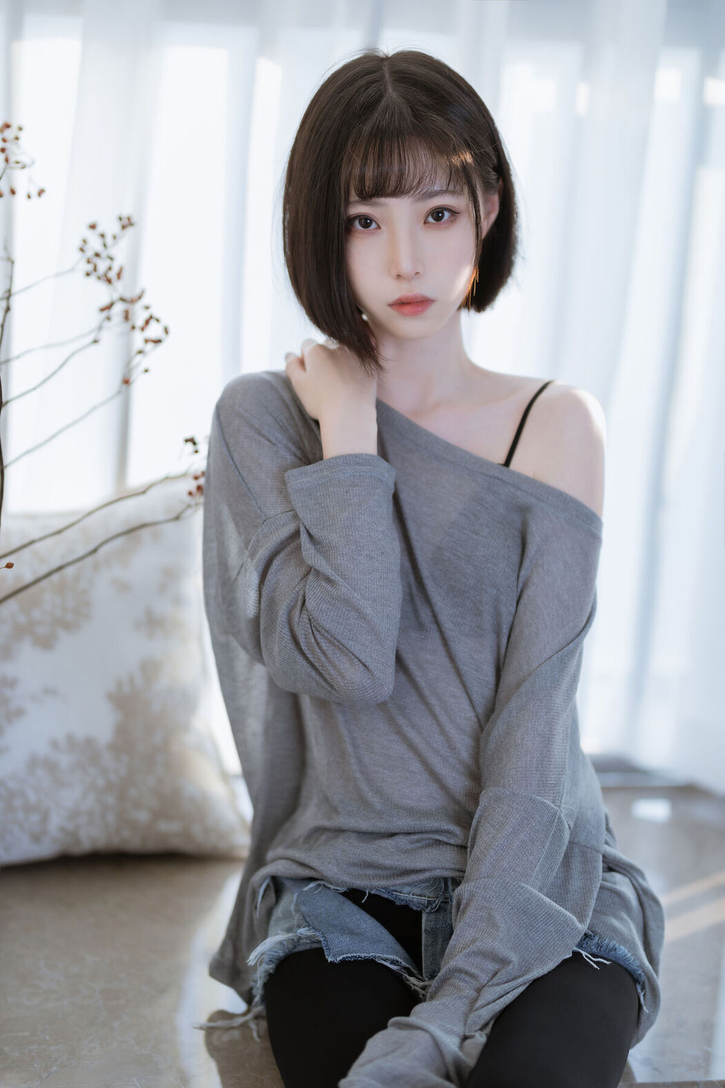 Coser@许岚lan – 半透毛衣