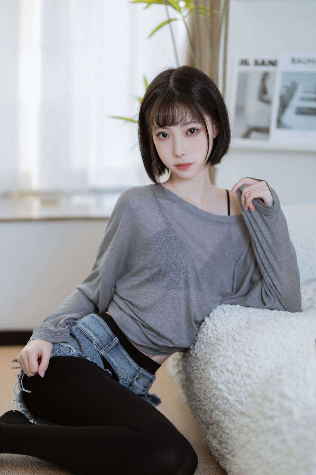 Coser@许岚lan – 半透毛衣