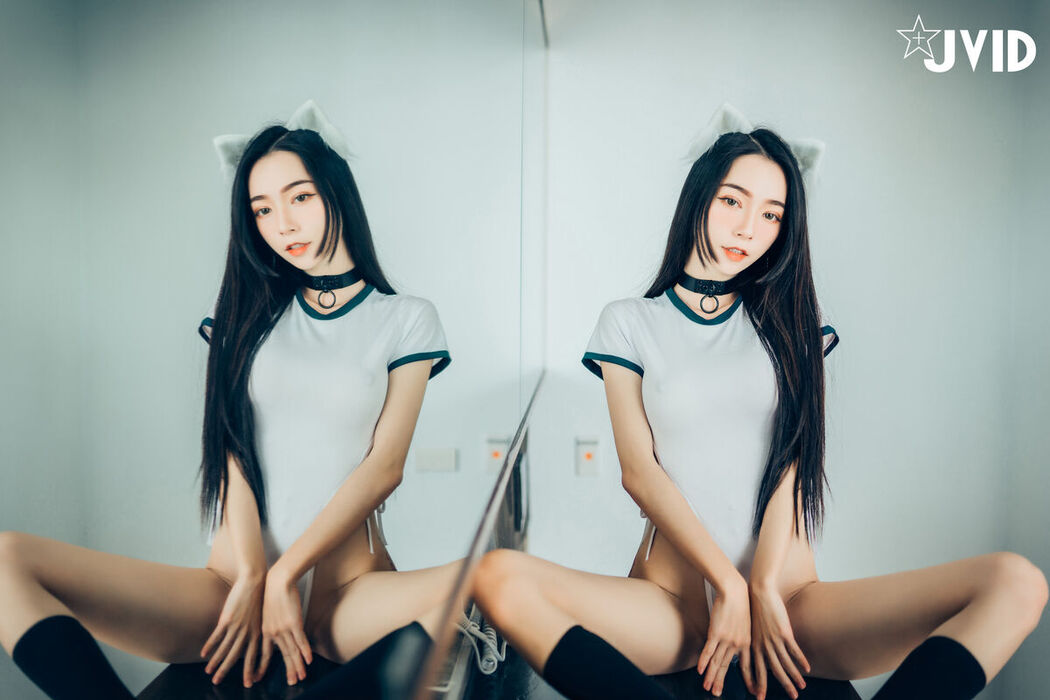 JVID Piao Piao 飘飘 – 猫娘女友 – 全真空死库水女仆 – 足控 – 激凸透点 Part3